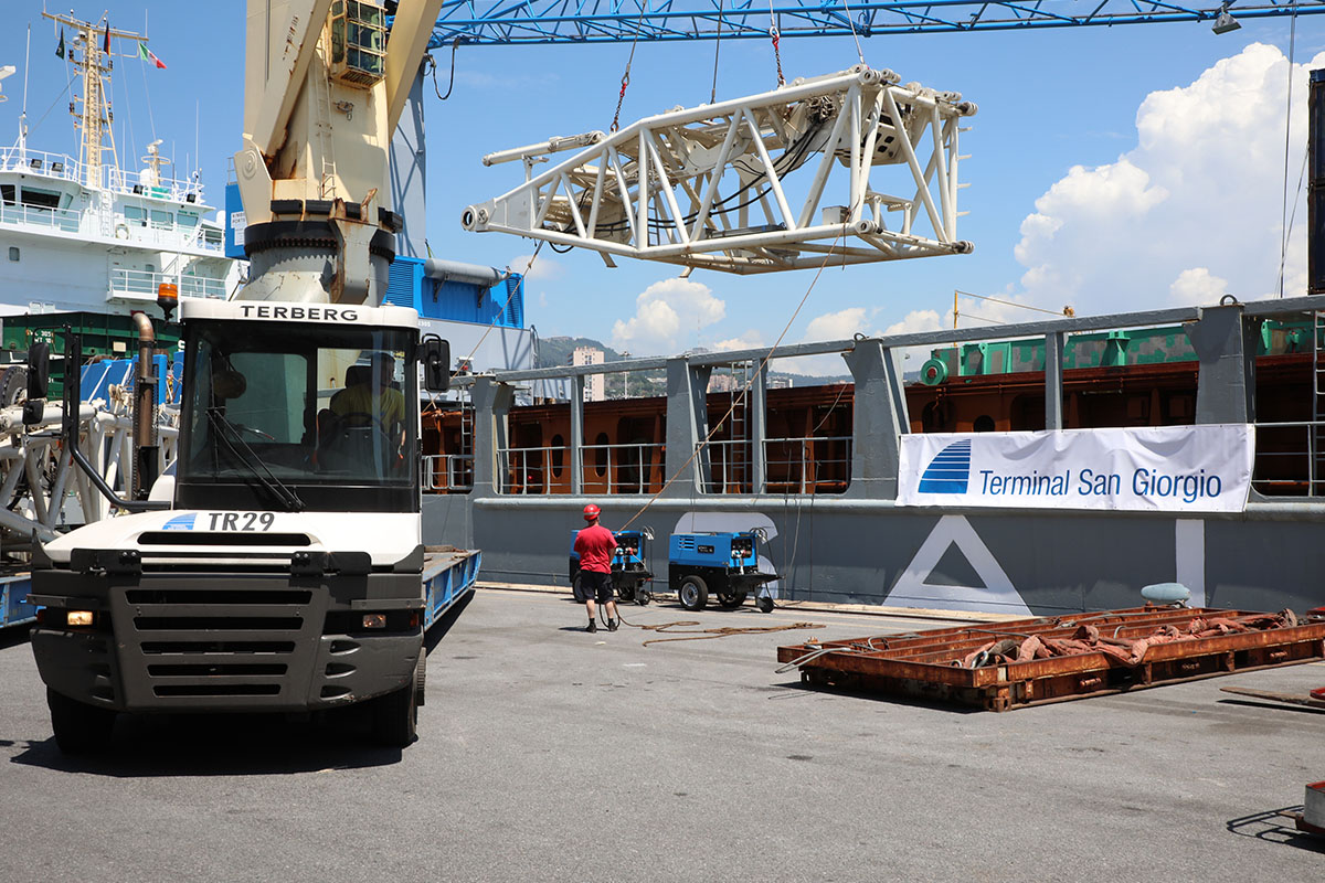 Traffico container