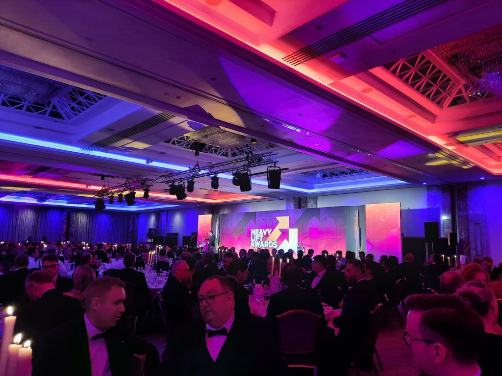 Al Royal Lancaster Hotel di Londra per l’assegnazione del prestigioso premio internazionale Heavy Lift Awards 2023